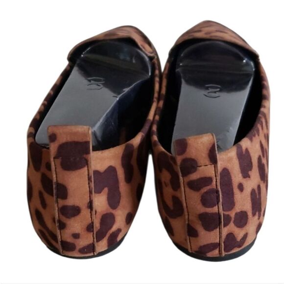 Lulu's Pointed Toe Leopard Print Flats - Picture 2 of 5